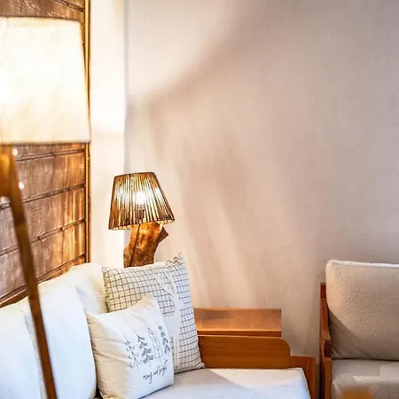 Host2u Mountain 2 Bedrooms - Fireplace Apartament