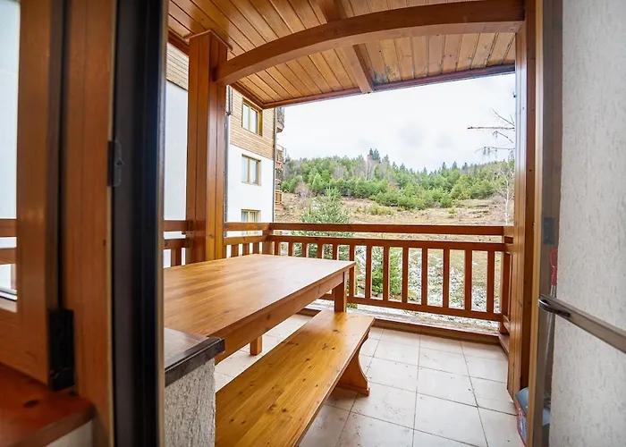 Host2u Mountain 2 Bedrooms - Fireplace Apartament *