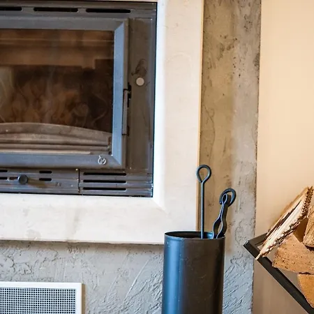 Daire Host2u Mountain 2 Bedrooms - Fireplace Bansko