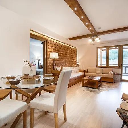 Host2u Mountain 2 Bedrooms - Fireplace